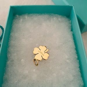 Tiffany & Co. 18k Yellow Gold Four Leaf Clover Charm